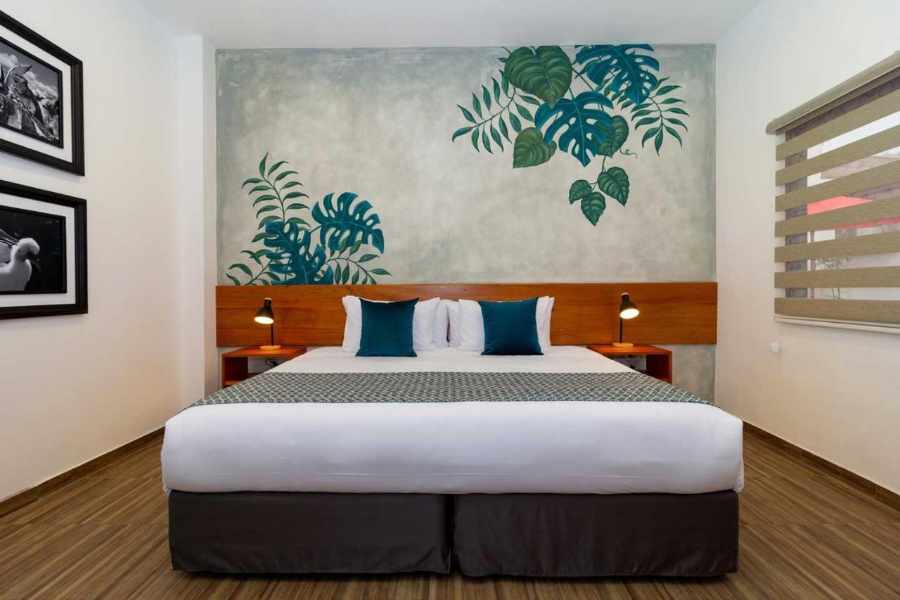Plaza Luna Suites Puerto Ayora  Εξωτερικό φωτογραφία